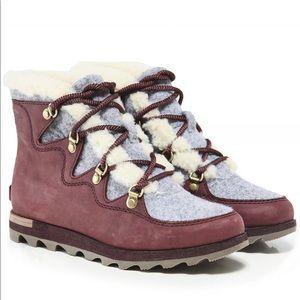 NWT Sorel Sneakchic Alpine Holiday Boots